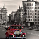 Фотообои с красным ретро автомобилем в Праге